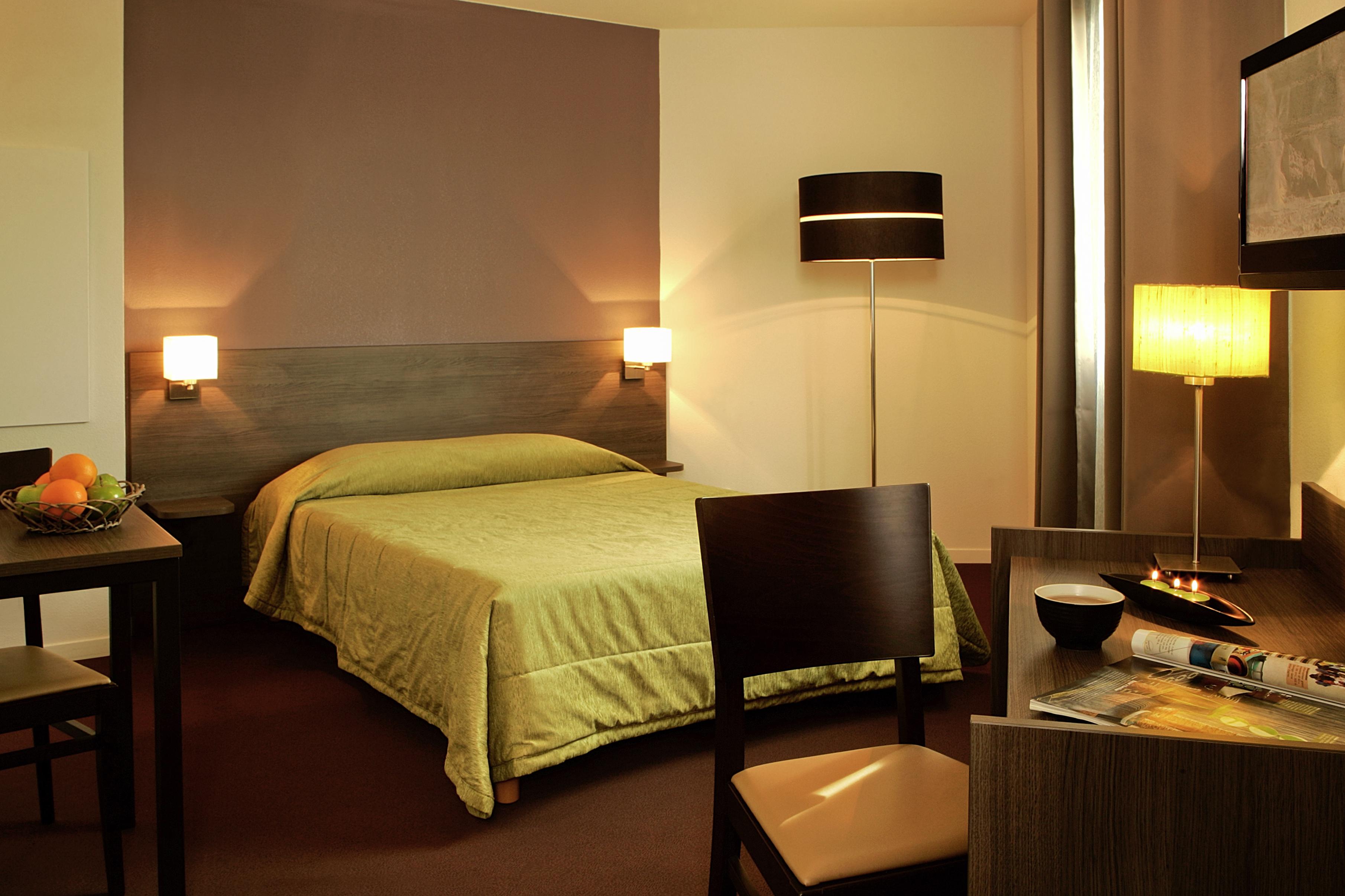 Appart'Hotel Vacanceole Paris Quai De Marne - Ex Adagio Nogent-sur-Marne Quarto foto