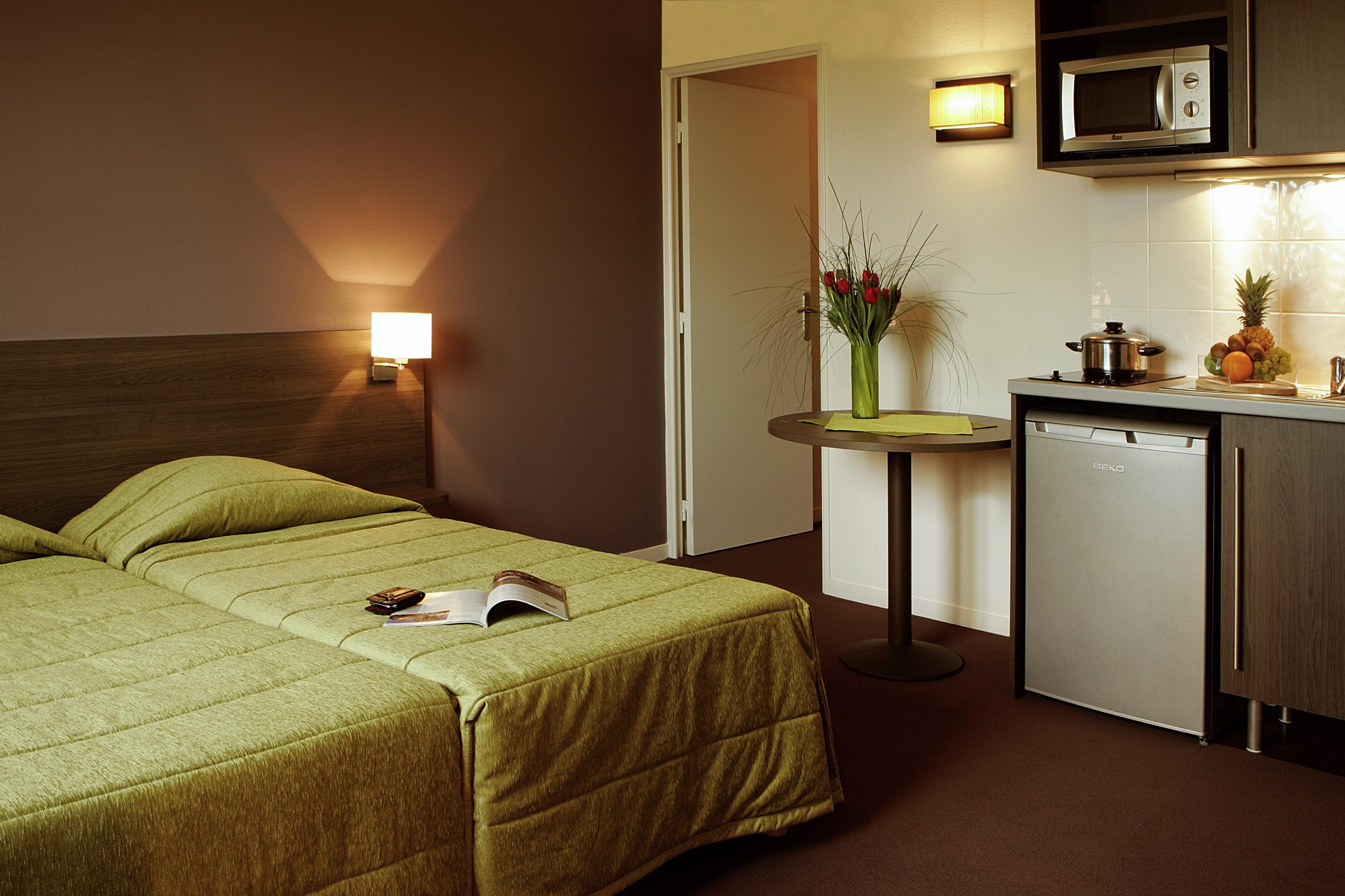 Appart'Hotel Vacanceole Paris Quai De Marne - Ex Adagio Nogent-sur-Marne Quarto foto